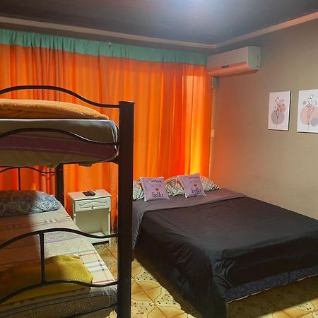 Guembe Al Rio Hostel Пуэрто-Игуасу Экстерьер фото