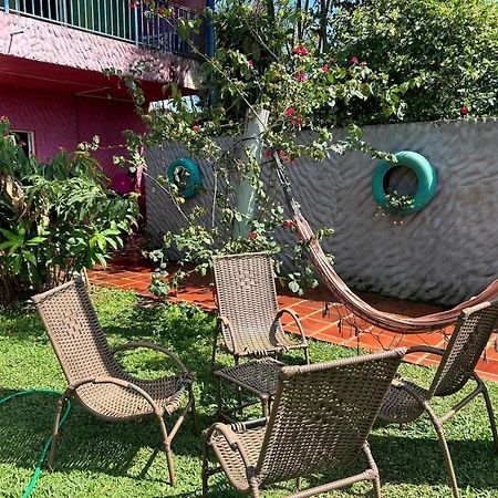 Guembe Al Rio Hostel Пуэрто-Игуасу Экстерьер фото