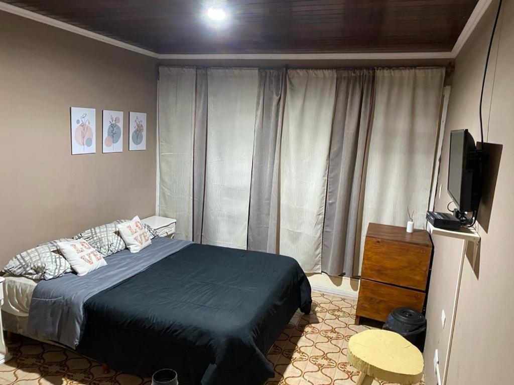 Guembe Al Rio Hostel Пуэрто-Игуасу Экстерьер фото